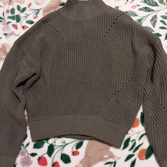 NWT Forever 21 Sweater Bundle - Picture 8 of 16